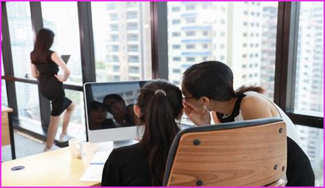 At does intimidate mean?